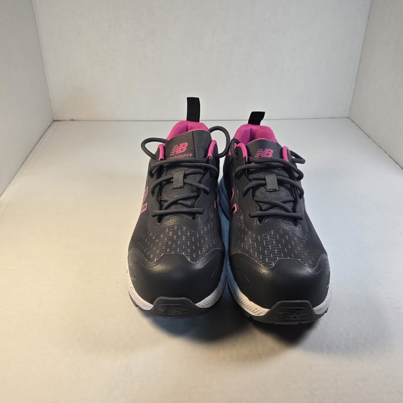 New Balance Logic Safety & Work Shoe Gray and Pink Sneakers Size 7 WIDE - Picture 2 of 9